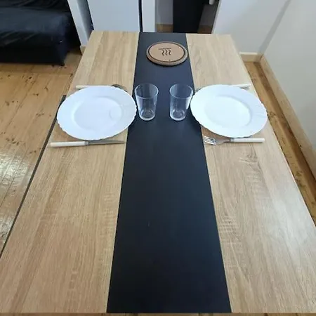 بيت للعطل #l'escale#maison De Bourg#thiers تيير